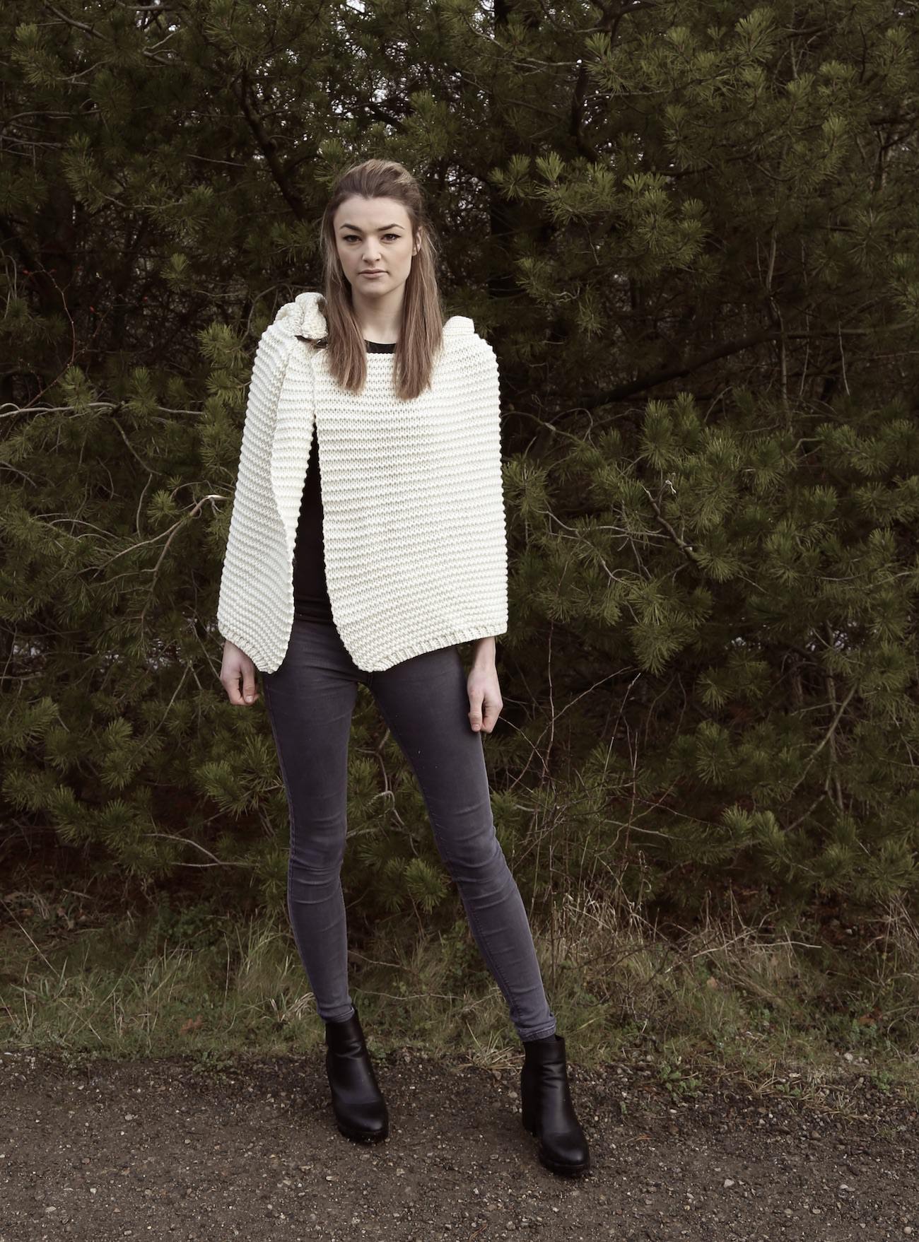 Sally Modelling Highland 2000 Knitted Wrap